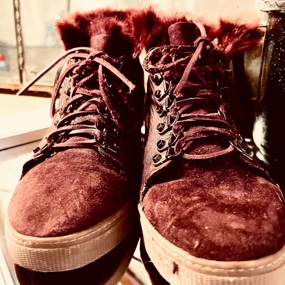 BCBGMAXAZRIA fur lined leather lace-up booties